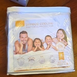 Lute Queen Bamboo Cooling mattress protector waterproof breathable White…NEW